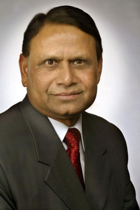 Profile photo of Dr. Hemant Jain